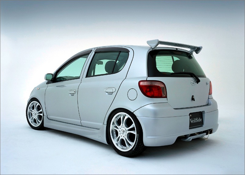 VITZ SCP10/NCP10 C-CLASS.